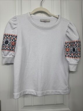 LOFT White Puff Sleeve Tee with Coral and Navy Embroidery